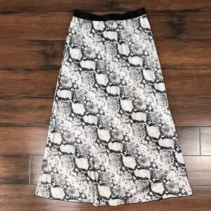 VS PINK Knit Riot Snakeskin Print Midi Skirt - Size S